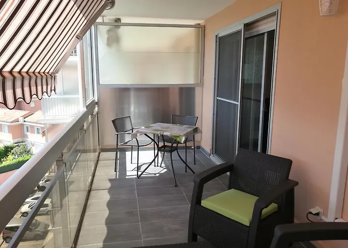 Sea Side Oceanides Apartman Juan-les-Pins