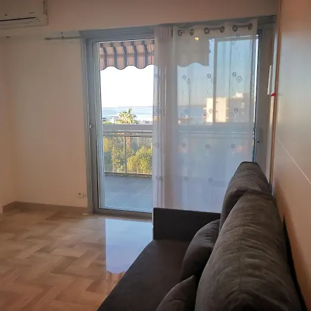 Sea Side Oceanides Апартаменти